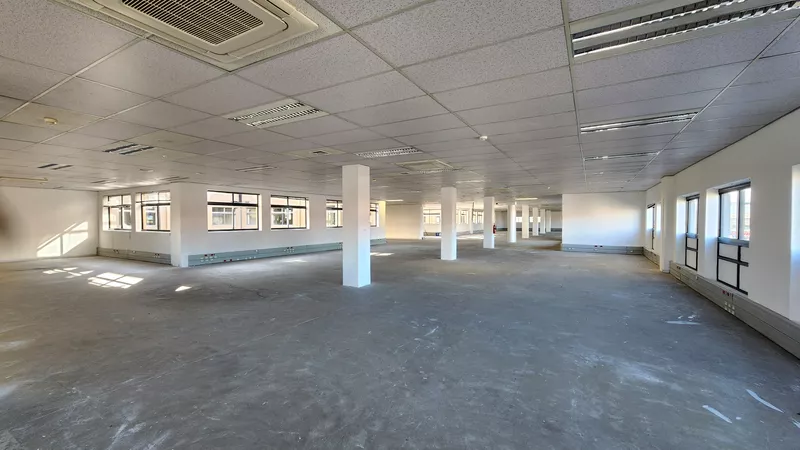 7 548 m² Office to let in Bellville, Ambition24hours (107 Voortrekker Road) (photo 22)