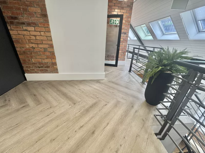 242 m² Office to let in De Waterkant, Sovereign Quay (photo 13)