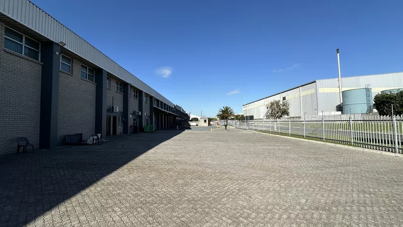 4 700 m² Industrial to let in Milnerton, 14 Marconi Crescent (photo 21)