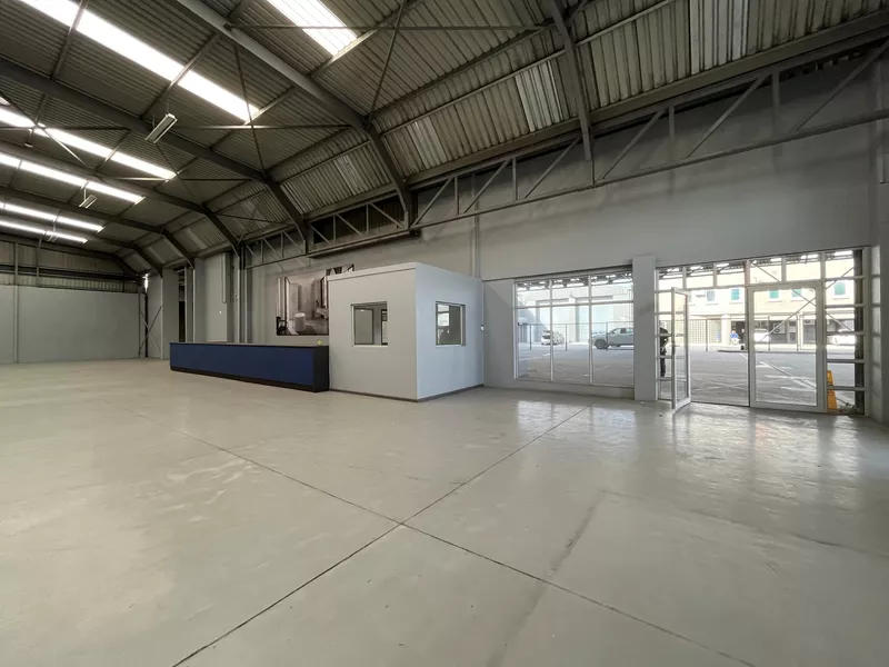 3 399 m² Industrial for sale in Beaconvale, 84 Connaught Road (photo 3)