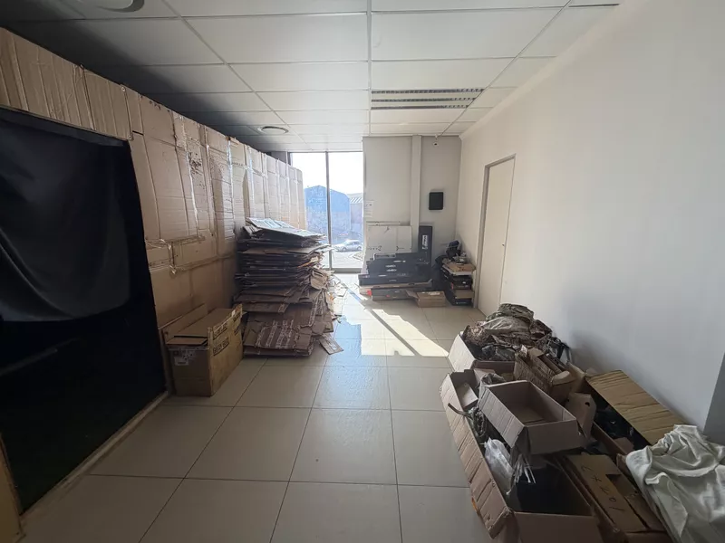 558 m² Industrial to let in Stikland Industrial, Willow Park (photo 19)