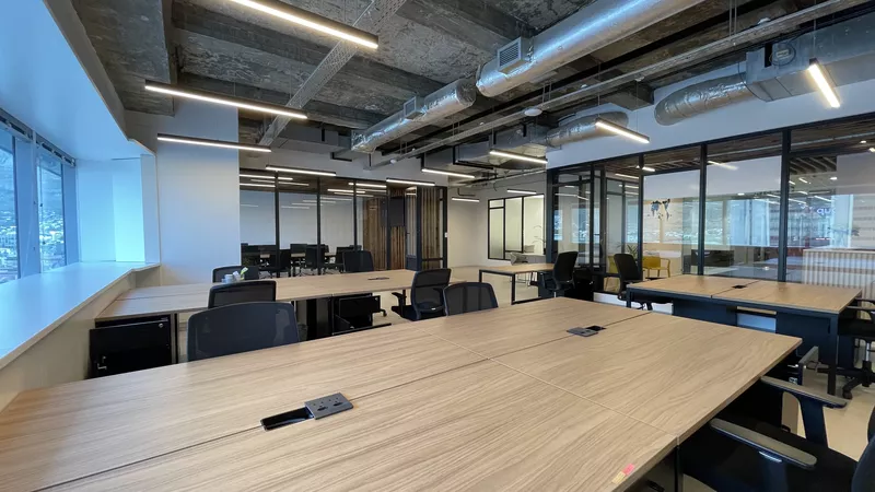 197 m² Office to let in Cape Town City Centre/CBD, The Towers (photo 12)