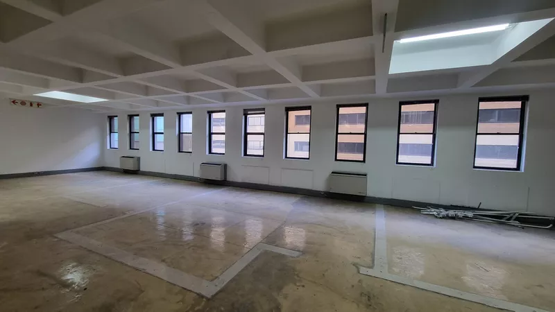 142 m² Office to let in Cape Town City Centre/CBD, 19 Louis Gradner (photo 3)