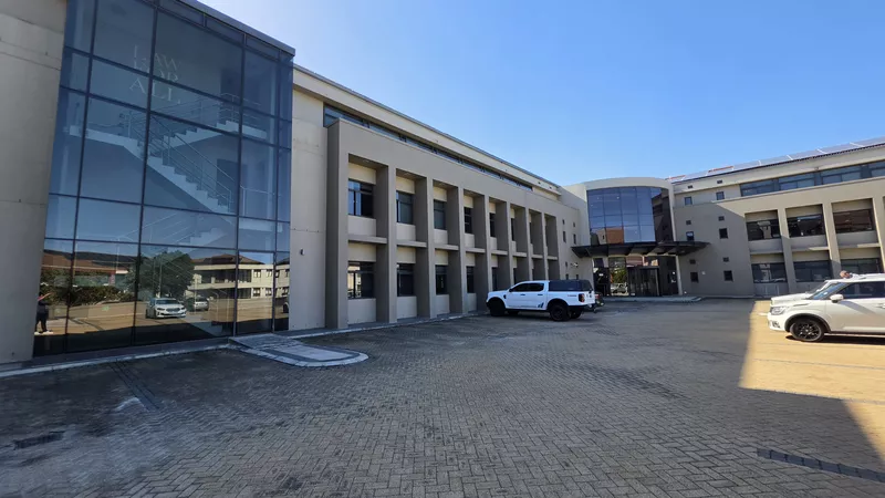 3 816 m² Office to let in Estuaries Office Estate, No 2 Estuaries (photo 7)
