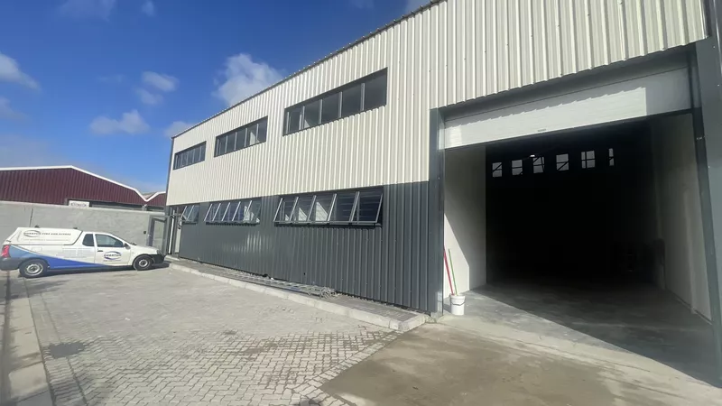 470 m² Industrial to let in Retreat Industrial, Celie Industrial Park (photo 2)