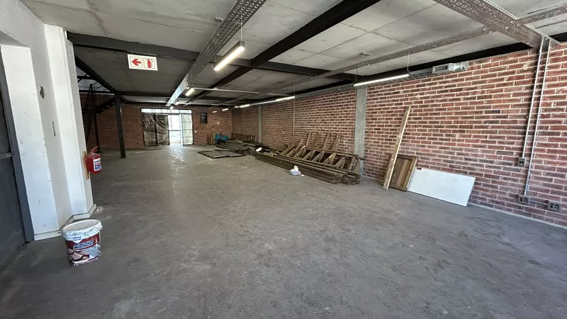 297 m² Office for sale in Salt River, Fairland House (photo 15)