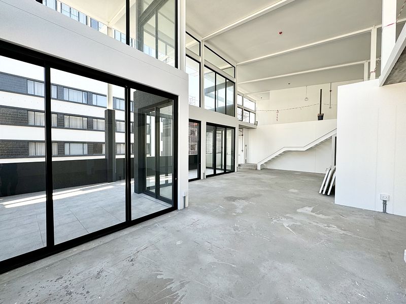 330 m² Office to let in Cape Town, 99 Harrington Street (photo 7)