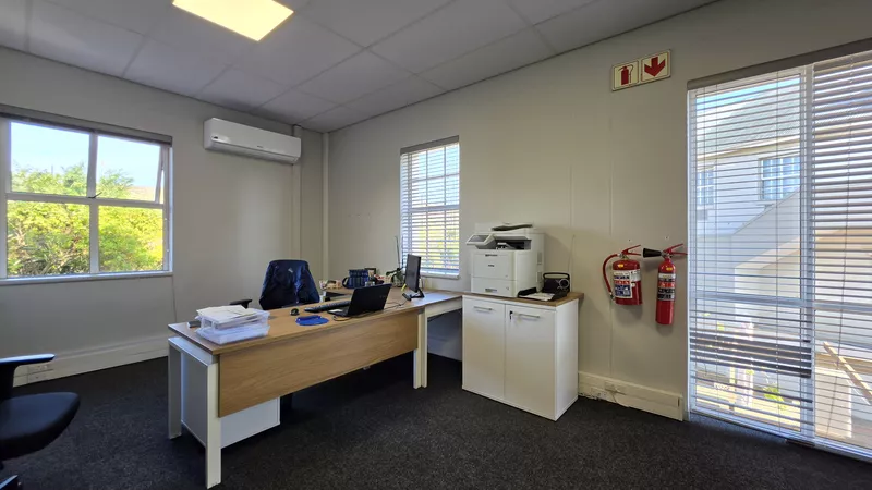 479 m² Office to let in Vineyard Office Estate, Vineyards Office Estate - Regent House (photo 40)