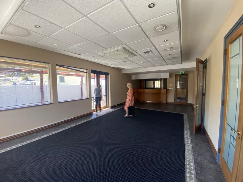 5 500 m² Office to let in Cape Town City Centre/CBD, 118 Buitengracht Street (photo 8)