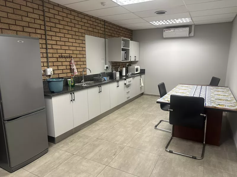 TWENTY ONE 152 , Midrand (photo 12)