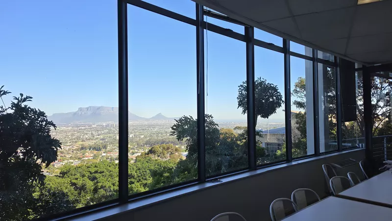 511 m² Office to let in Tygerberg Office Park, Uitzicht - Tygerberg Park (photo 31)