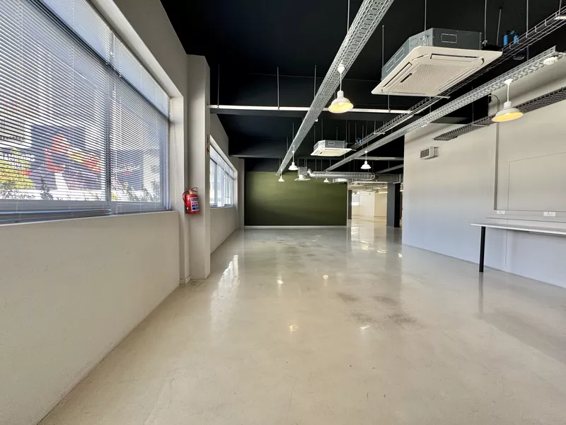 604 m² Office to let in Cape Town City Centre/CBD, 33 Martin Hammerschlag (photo 13)