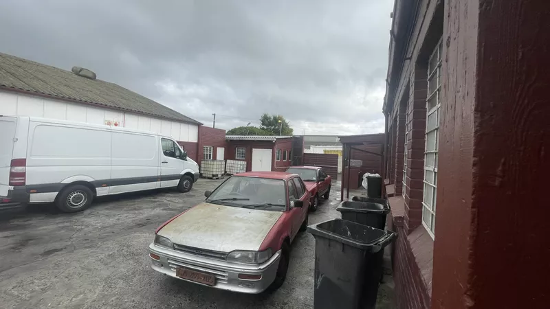 399 m² Industrial to let in Ottery, 5 Crete Road (photo 5)
