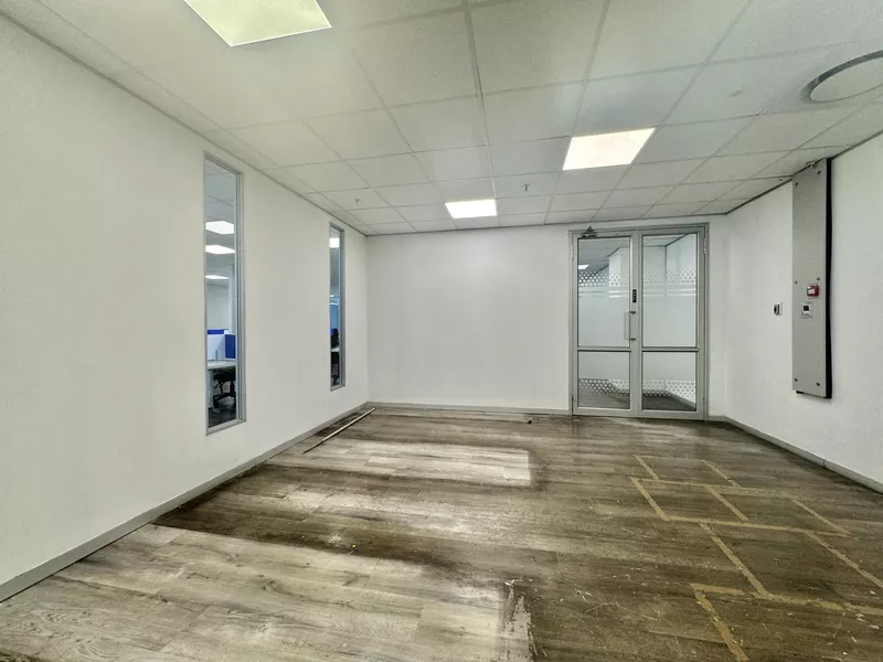 1 660 m² Office to let in Cape Town City Centre/CBD, The Halyard (photo 38)