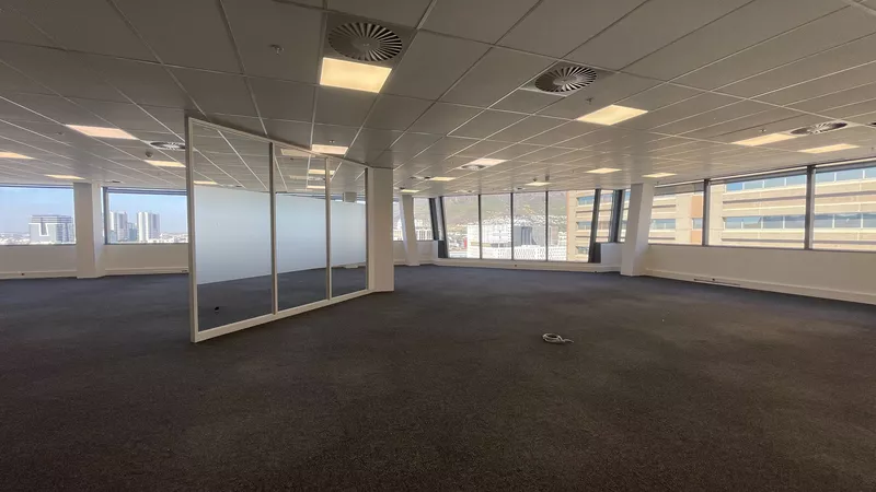 625 m² Office to let in Cape Town City Centre/CBD, 35 Lower Long (photo 24)