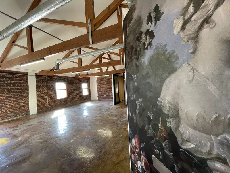 303 m² Office for sale in Foreshore, Castle Mews (photo 18)