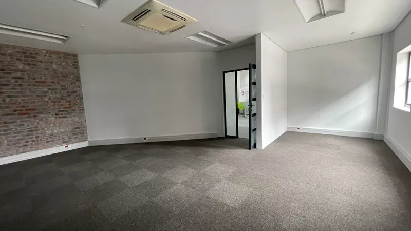 1 172 m² Office to let in Salt River, 127 Cecil Road (photo 9)
