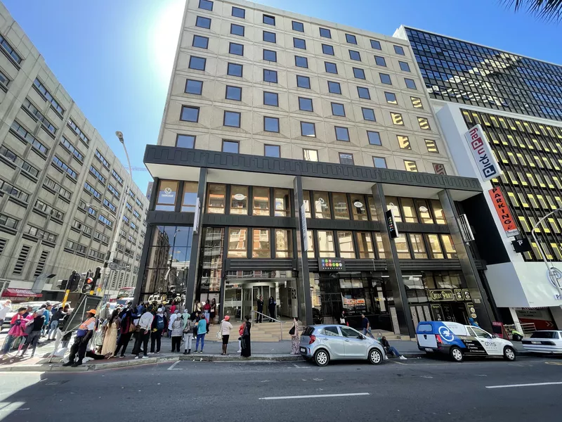 618 m² Office to let in Cape Town City Centre/CBD, Matador Centre (photo 1)