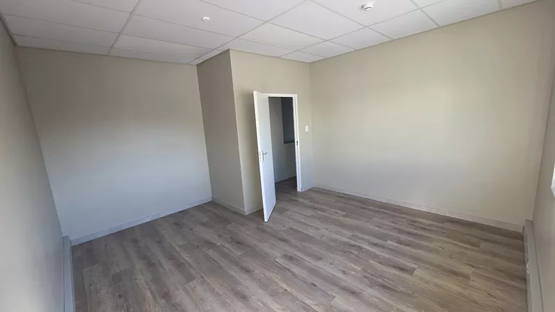 1 232 m² Industrial for sale in Somerset West, Java Industrial Park (photo 22)