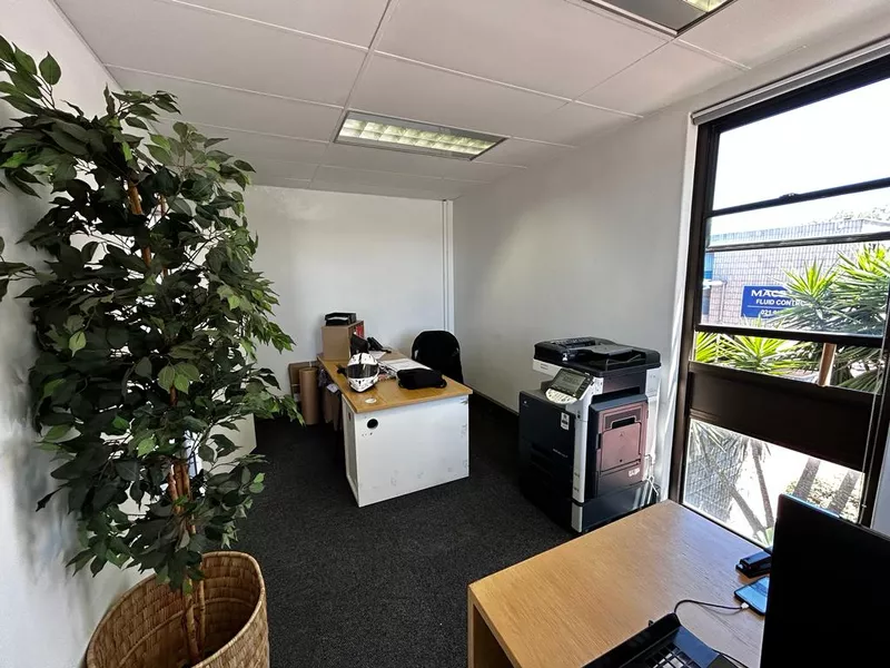 1 180 m² Industrial to let in Bellville, Steel Park (photo 16)