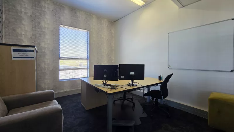 1 429 m² Office to let in Tyger Valley, Manhattan Plaza (photo 51)