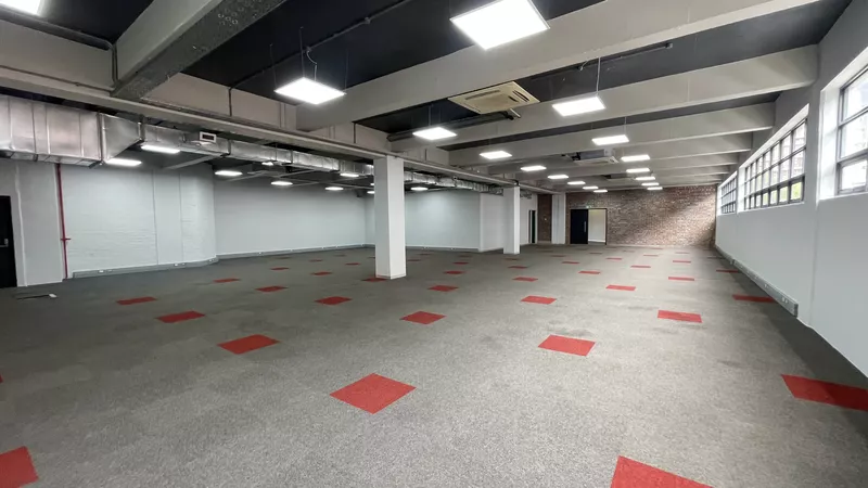 697 m² Office to let in Salt River, 127 Cecil Road (photo 13)