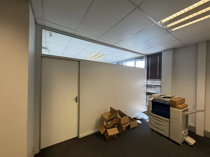 519 m² Industrial to let in Stikland Industrial, Willow Park (photo 11)