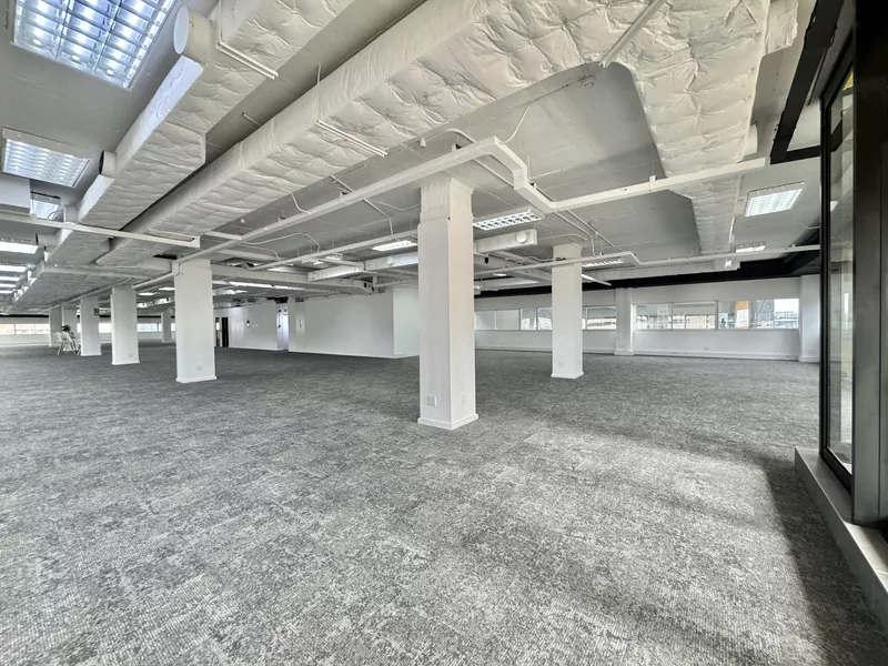 974 m² Office to let in Cape Town City Centre/CBD, 14 Long Street (photo 13)
