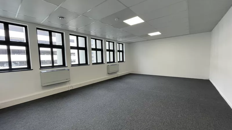 316 m² Office to let in Cape Town City Centre/CBD, 30 Waterkant (photo 15)