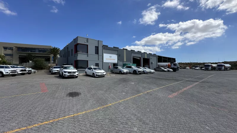9 287 m² Industrial to let in Milnerton, 5 Silver Oak Street (photo 1)