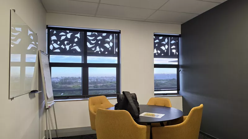 1 692 m² Office to let in Century City, 5 on Century City Drive (West) (photo 16)