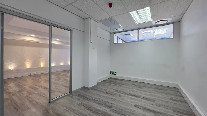 409 m² Office to let in Tygerberg Office Park, Tygerberg Office Park - Plattekloof House (photo 40)