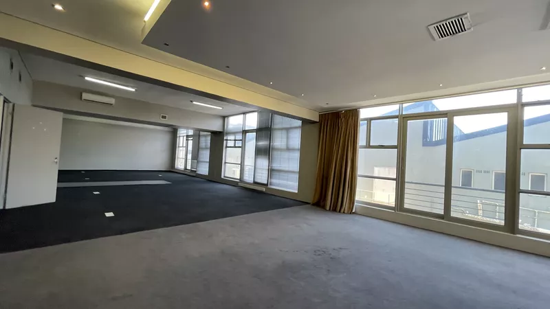 343 m² Office to let in Salt River, Upper East Side (photo 8)