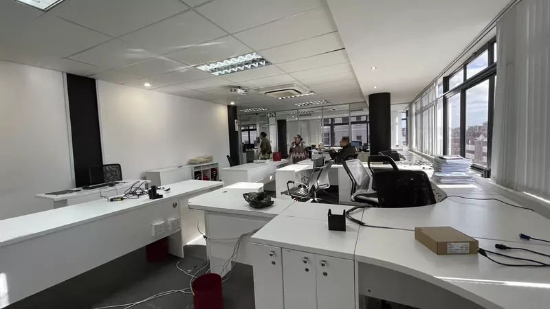 288 m² Office to let in Cape Town City Centre/CBD, 33 Bree Street (photo 21)