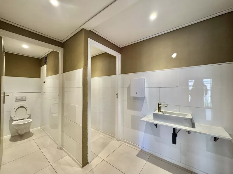 44 Riebeek Street, Cape Town City Centre/CBD (photo 23)