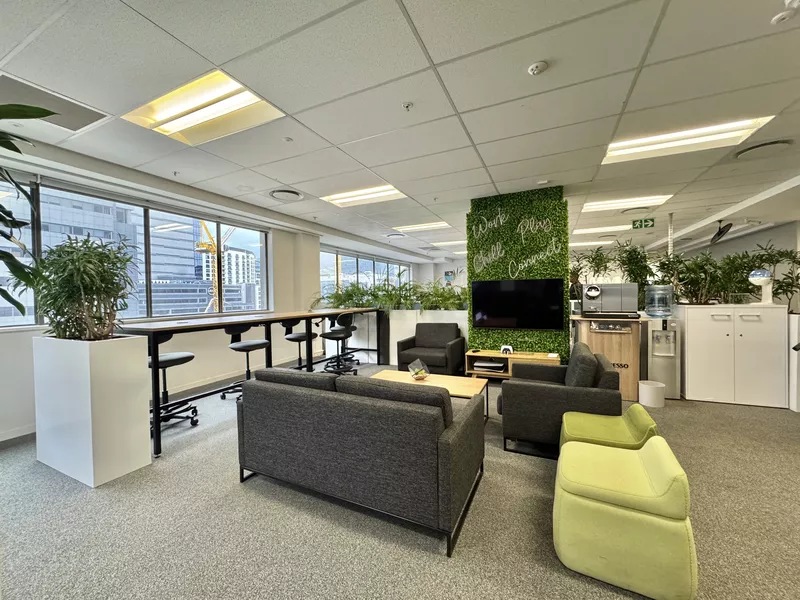 2 051 m² Office to let in Cape Town City Centre/CBD, Roggebaai Place (photo 13)