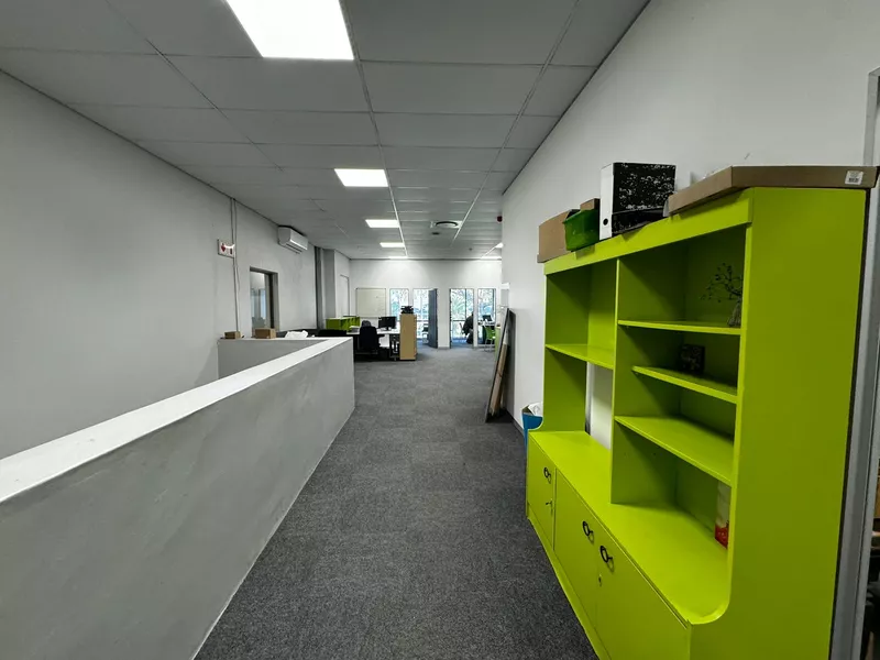 1 190 m² Industrial to let in Beaconvale, 2 Duiker Str, Beaconvale (photo 12)