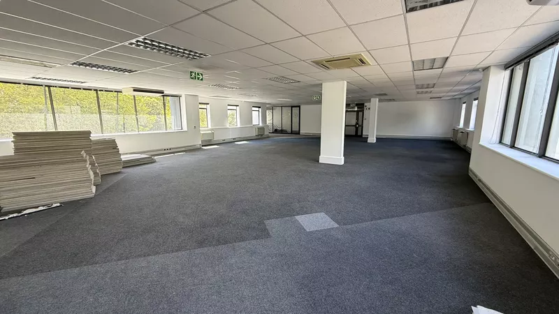 150 m² Office to let in Newlands, Boundary Terraces (PPS House) (photo 9)