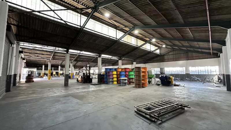2 500 m² Industrial to let in Milnerton, 5 Marconi Cresent (photo 10)