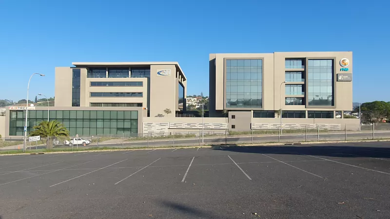 500 m² Office to let in Tyger Valley, Willowbridge Place (photo 3)