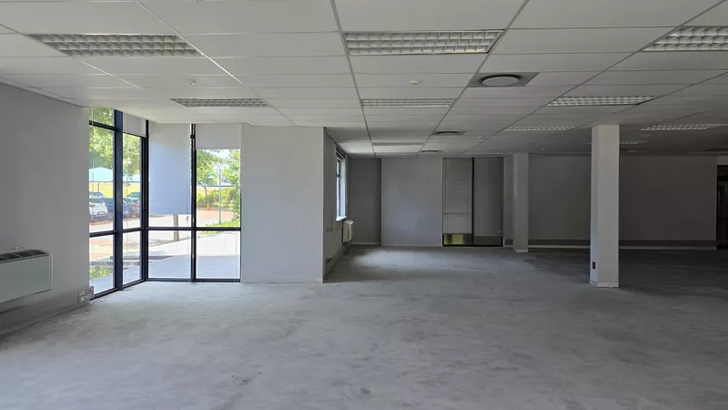 1 023 m² Office to let in Plattekloof Office Park, Plattekloof Office Park - Block C (photo 17)