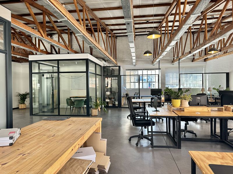 288 m² Office to let in Cape Town, Planet Art (photo 4)