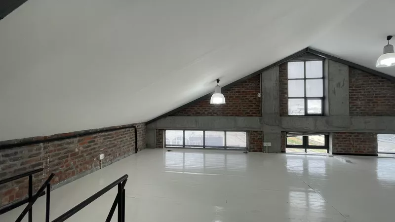 243 m² Office to let in Woodstock, Old Castle Brewery (photo 16)