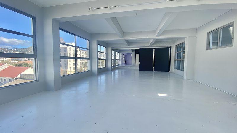 800 m² Office to let in Cape Town, 60 Roeland Street (photo 15)