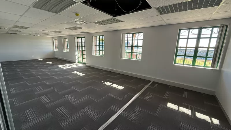 128 m² Office to let in Claremont, Brookside Office Park (photo 5)