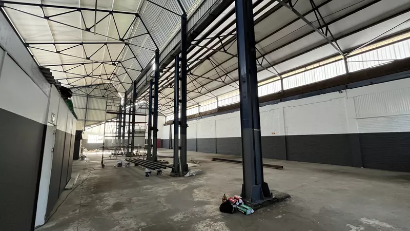 633 m² Industrial to let in Woodstock, Nearby Industrial Park (photo 7)