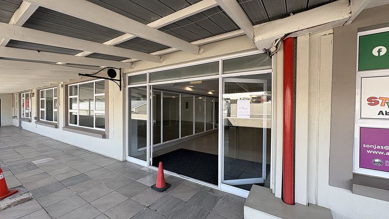 180 m² Office to let in Durbanville, Palm Grove (photo 20)
