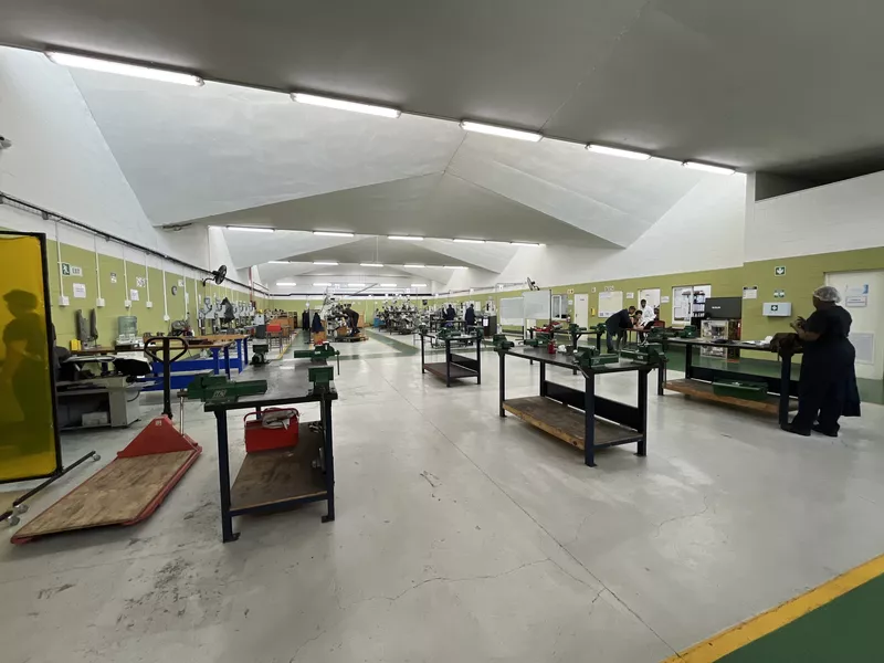 912 m² Industrial to let in Beaconvale, Connaught Park (photo 6)