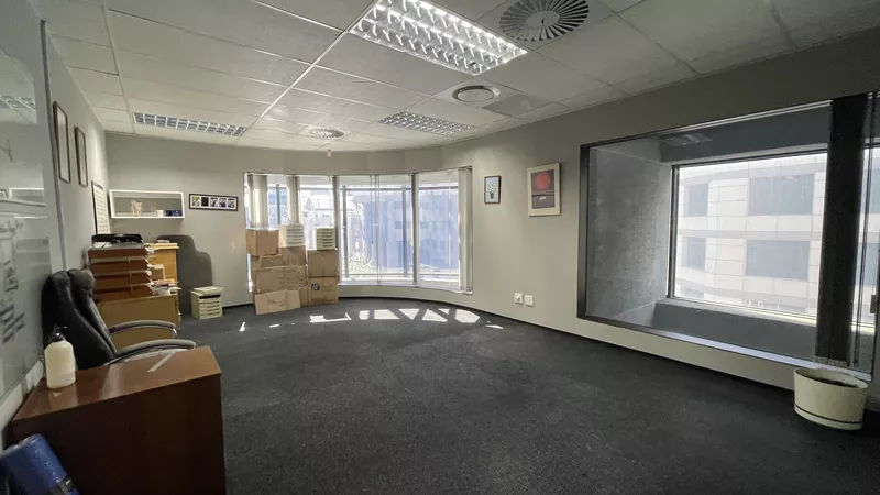 151 m² Office to let in Cape Town City Centre/CBD, 9 Long (photo 8)