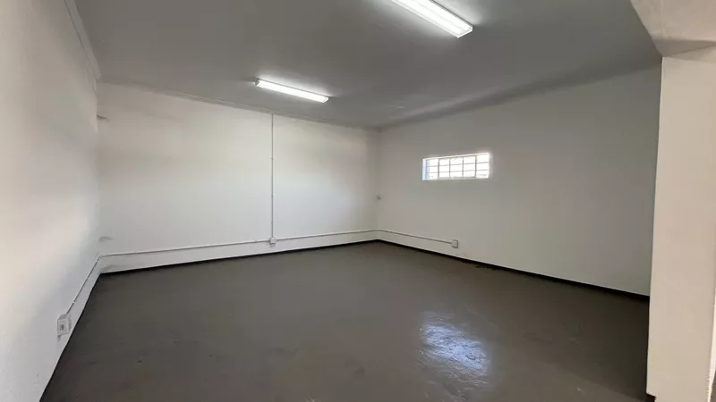 1 514 m² Industrial to let in Paarl, Spilo Business Park (photo 15)